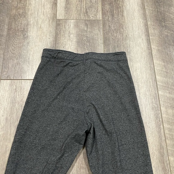 VS Grey Mesh Leggings - Picture 5 of 10